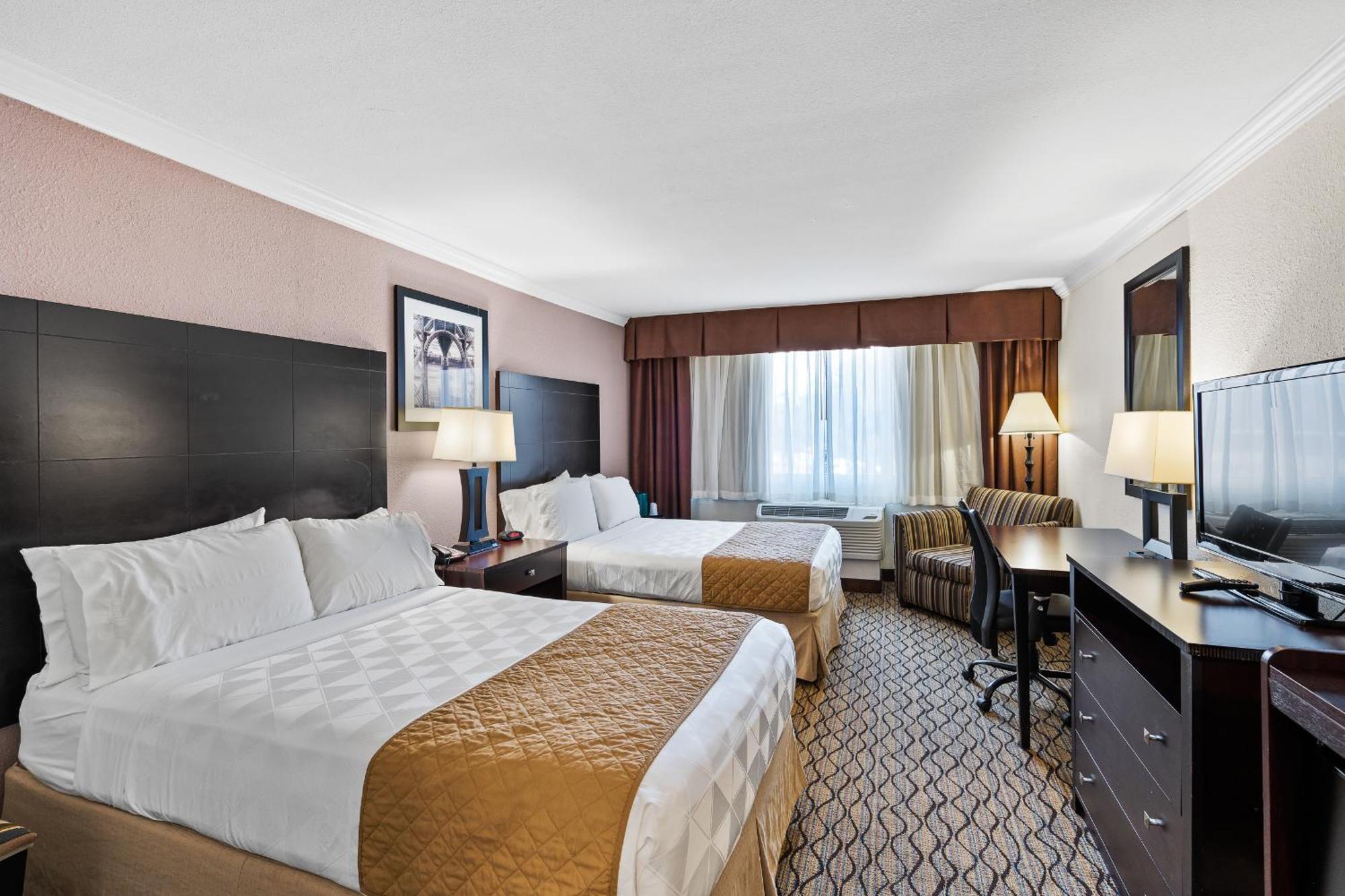 Executive - Lee Hotel